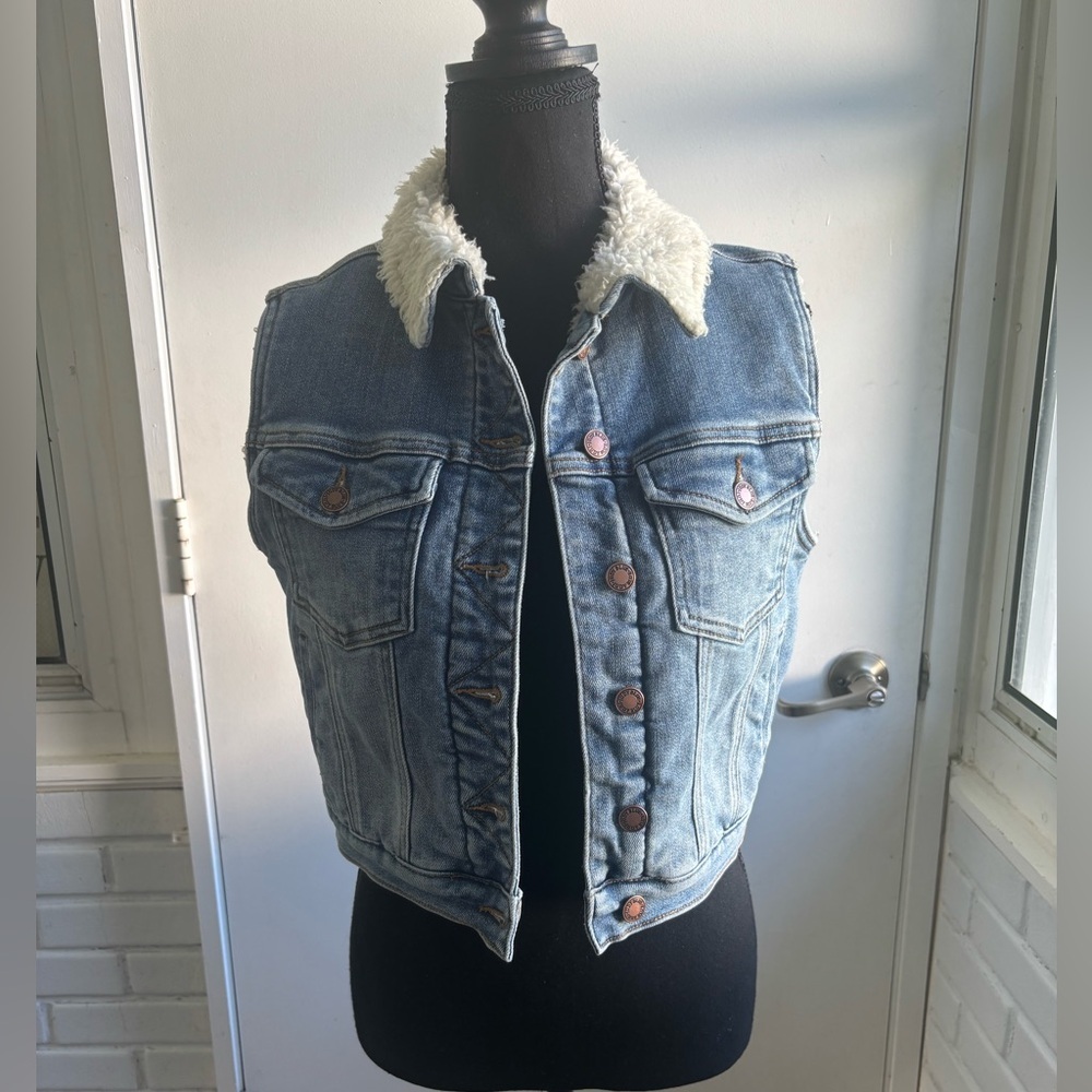 Judy Blue Shearling Lined Denim Vest small layered streetwear transitional - Picture 2 of 10